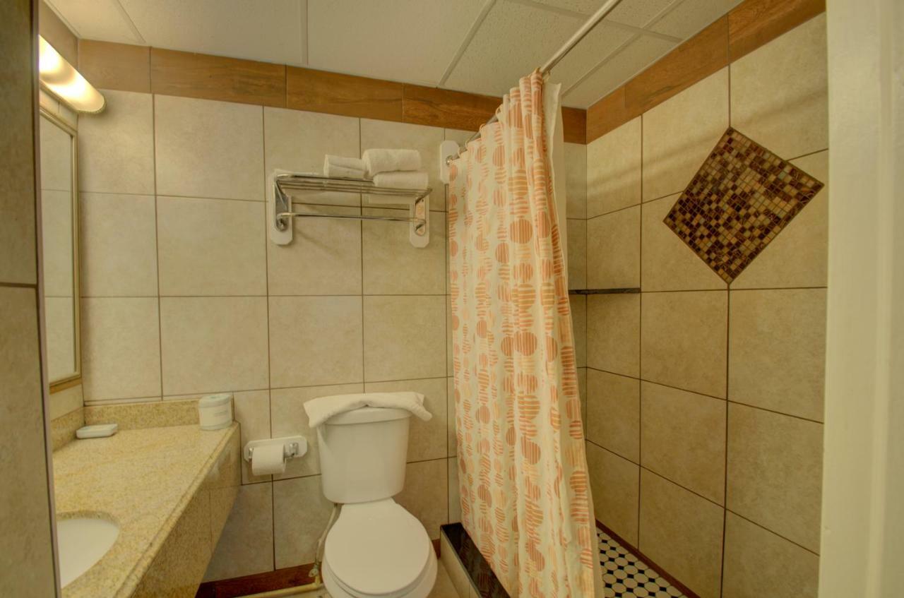 Village Inn Annapolis Extérieur photo